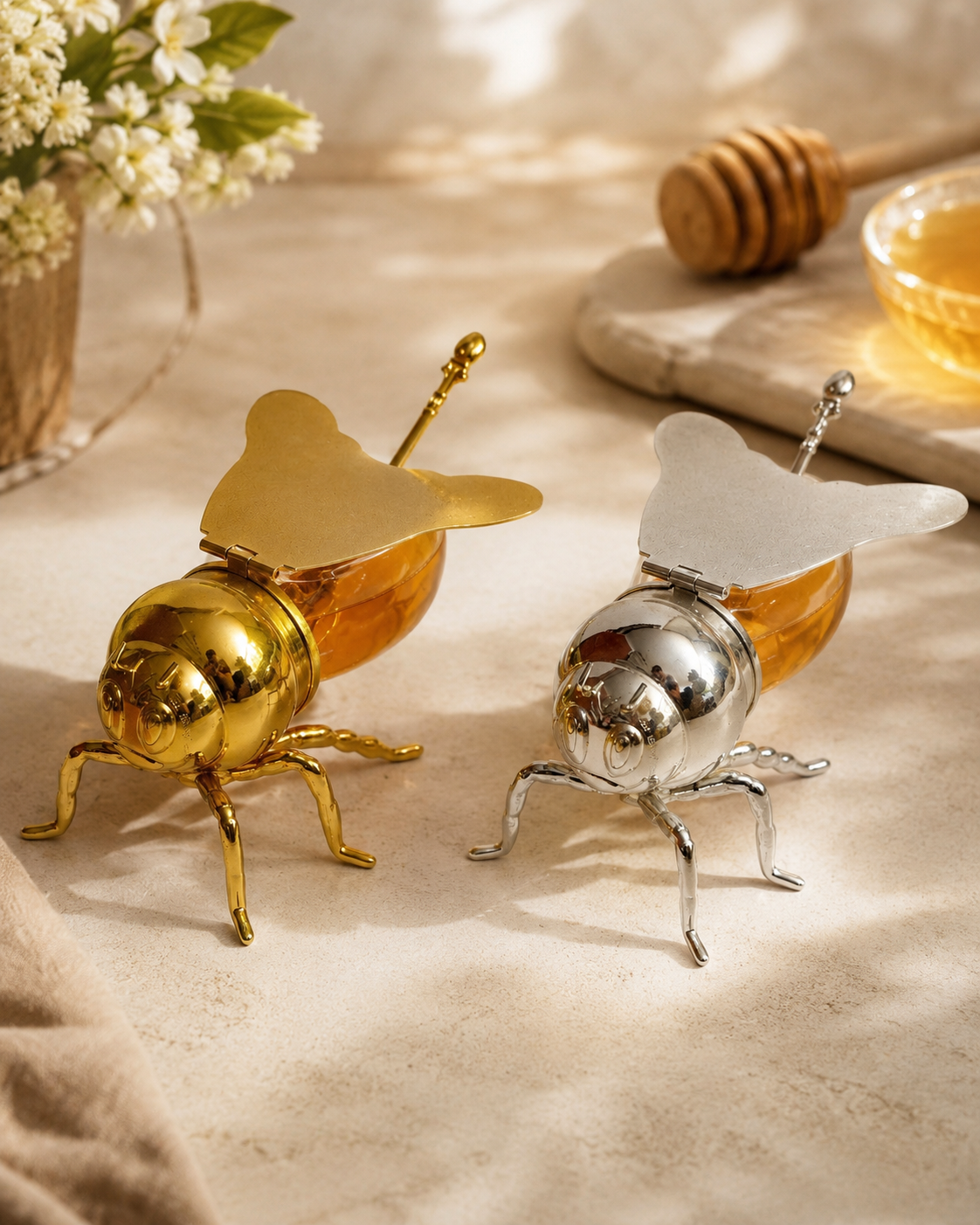 Bee-Shaped Honey Jar with Lid & Spoon