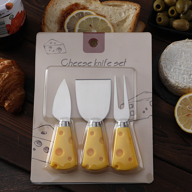 3-Piece Cheese Knife Set with Cheese-Style Handles