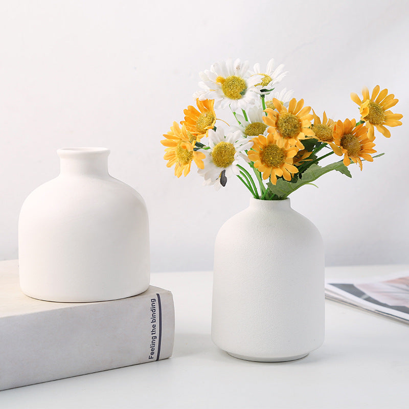 Nordic White Vases Set