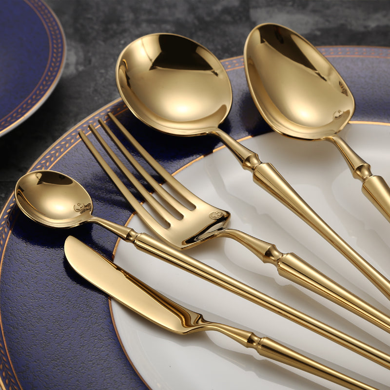 Sculpted Cutlery Set in Gold