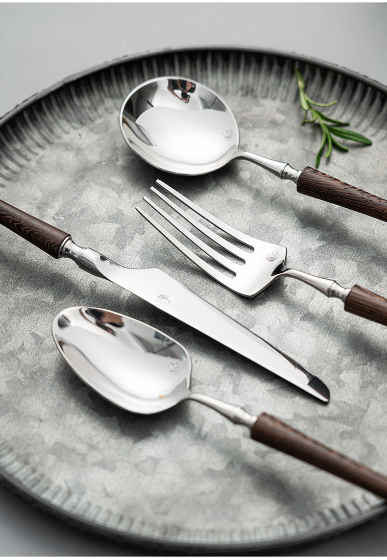 Sculpted Cutlery Set with Wooden Handle