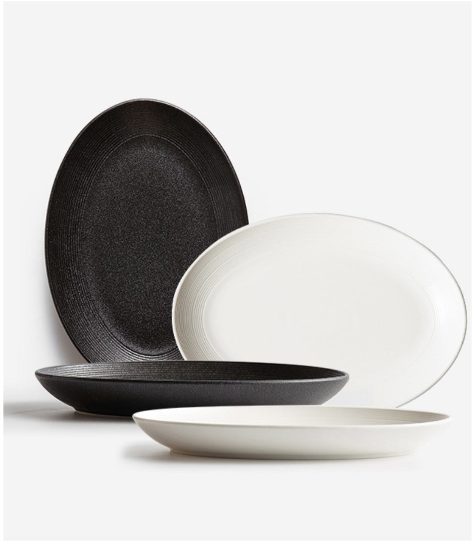 Annular Collection White Oval Serving Plate